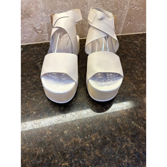 Kelsi Dagger Dunes Leather Platform Sandal Salt Gold Hardware Size 8 1/2 NEW - Picture 5 of 10